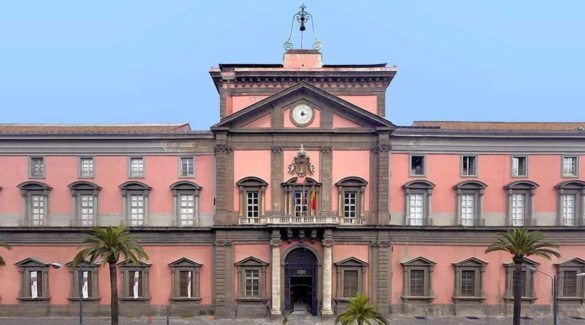 Palace Napoli Zewnętrze zdjęcie